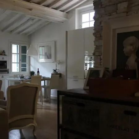 Apartment Cosy Flat In The Heart Of