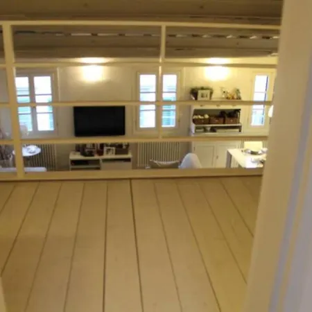 Cosy Flat In The Heart Of *