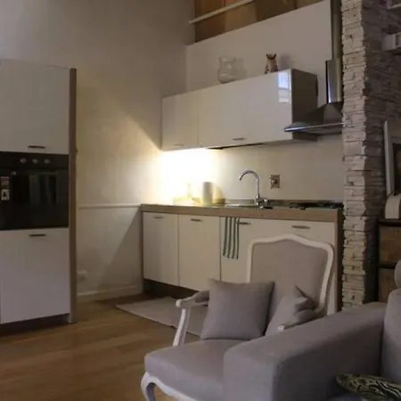 Apartment Cosy Flat In The Heart Of